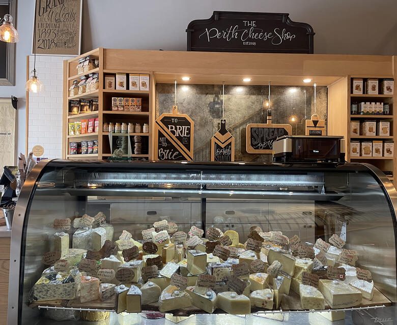 A Cheese Lover’s Guide to Ontario’s Highlands Come Wander